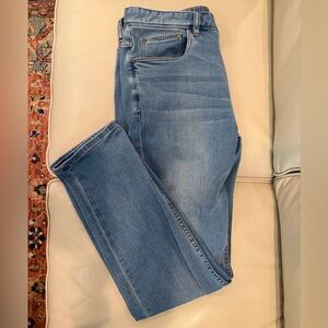 Tommy Bahama Boracay Jeans | Light Indigo Wash | Men’s 34x32